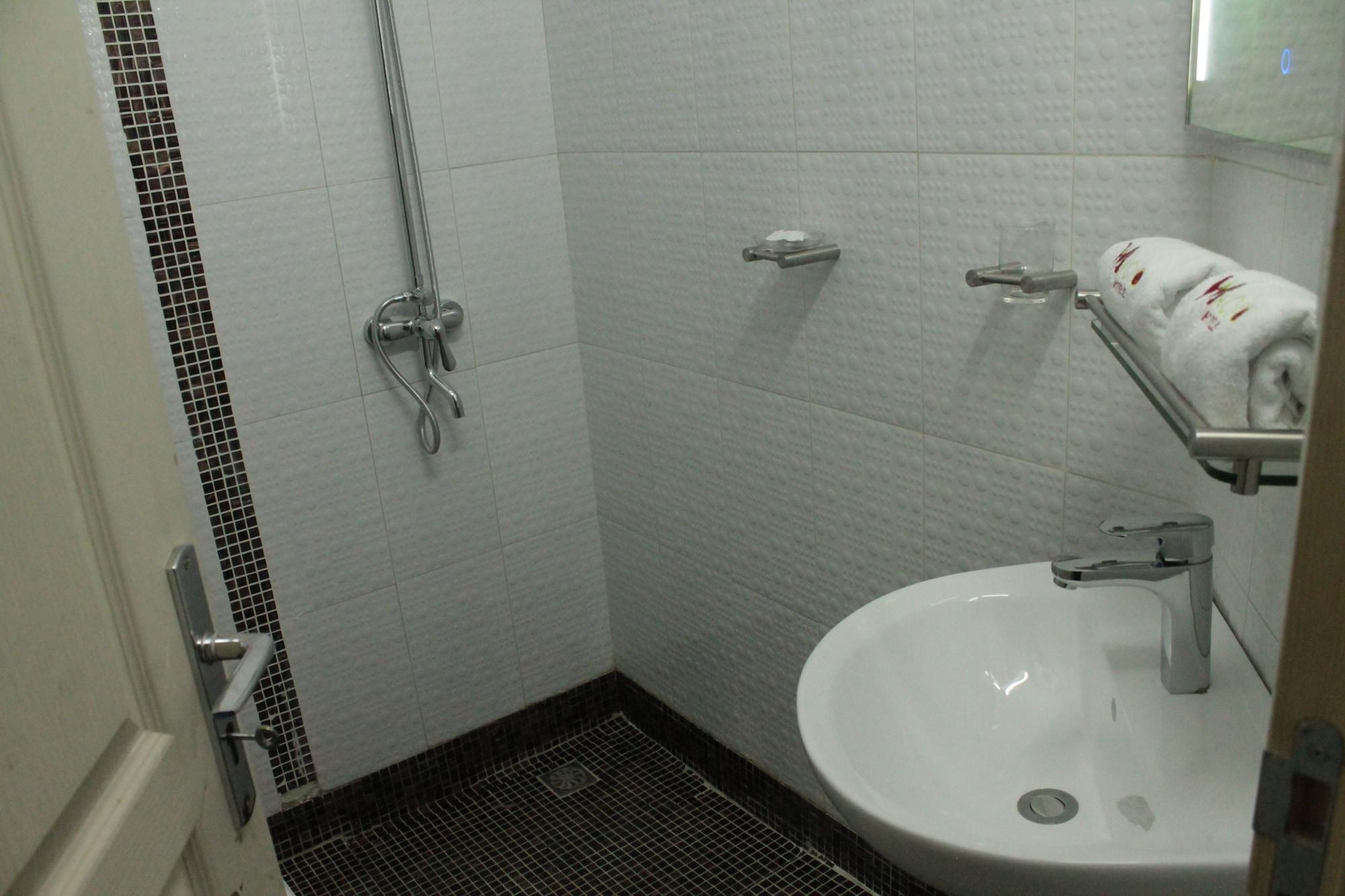 Wakola Hotel Cheikh Anta 达喀尔 外观 照片