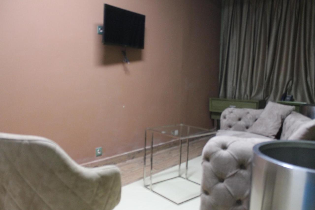 Wakola Hotel Cheikh Anta 达喀尔 外观 照片
